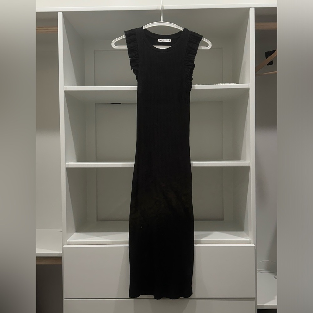 Zara Black Ruffled Midi Dress